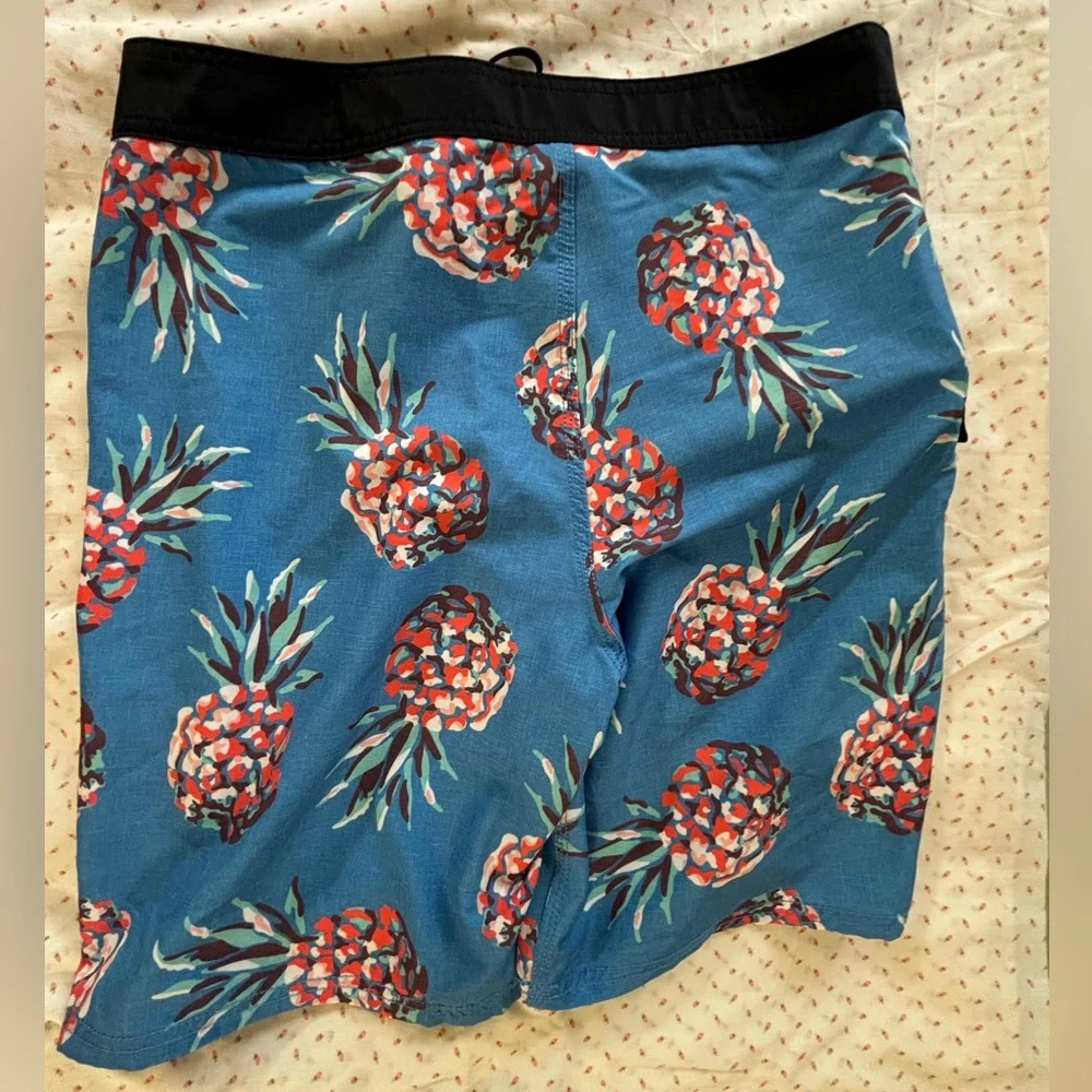 Rip Curl Board Short New w/tags Surfer Skate Tropical Hawaiian Blue Pineapple 31